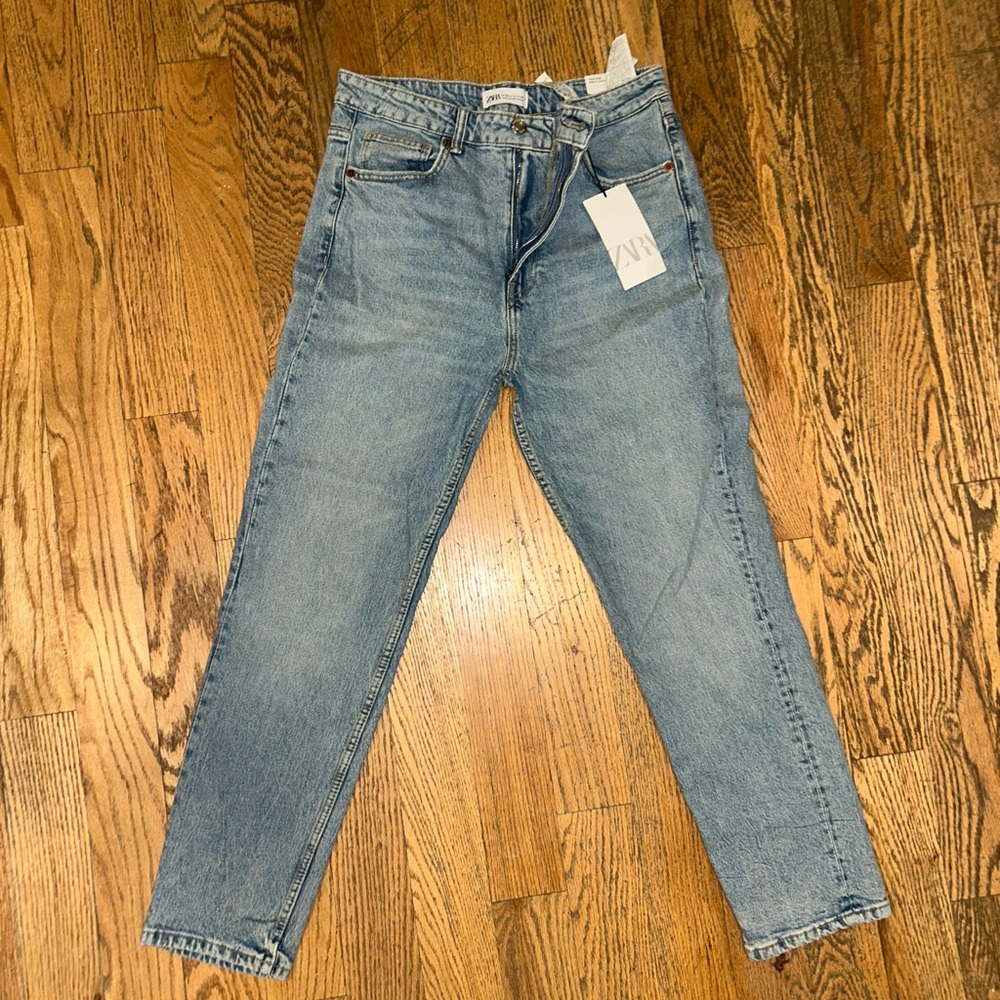 Zara High-Rise Ankle Length Jeans
